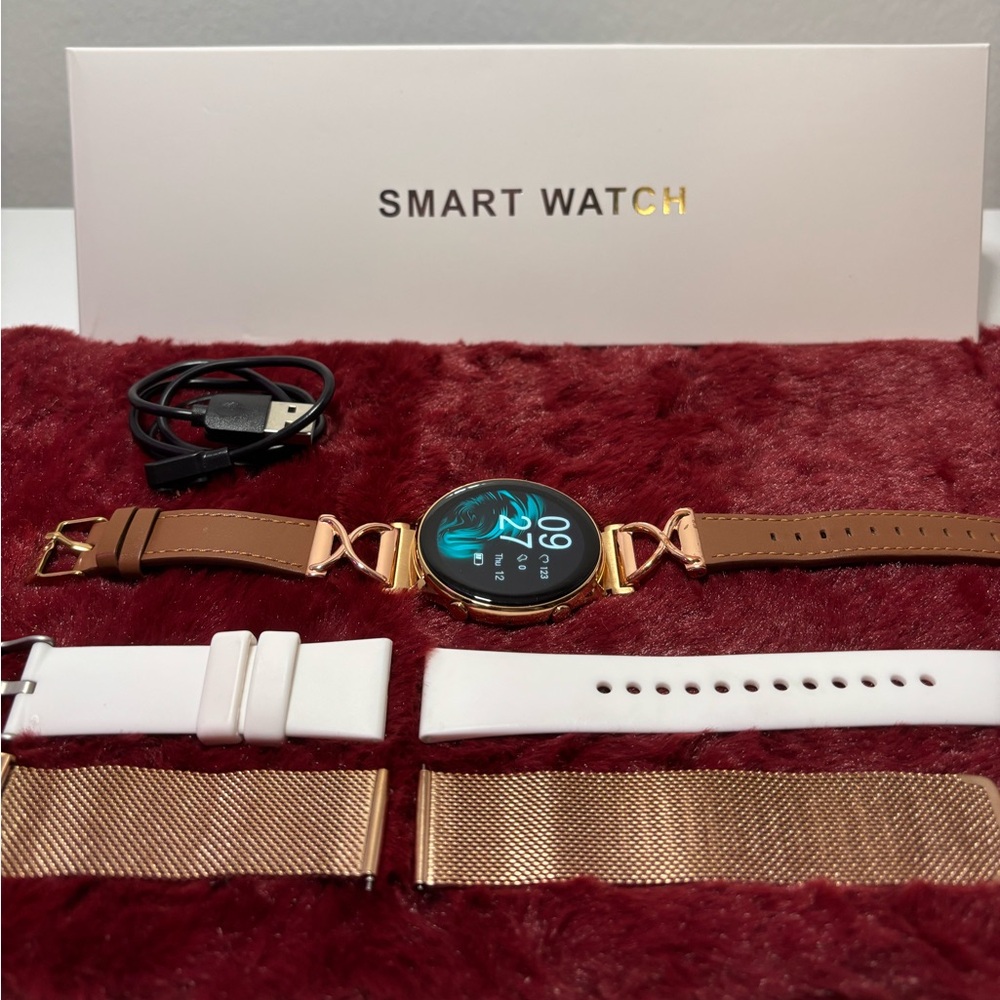 Fitness Smartwatch with Sleep Tracker and Accessories